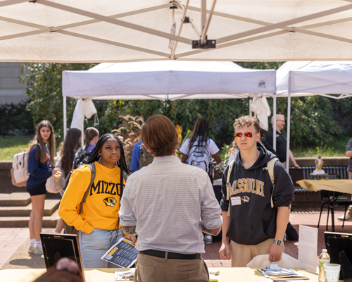 Students at job fair.